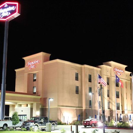 Hampton Inn Cotulla Kültér fotó